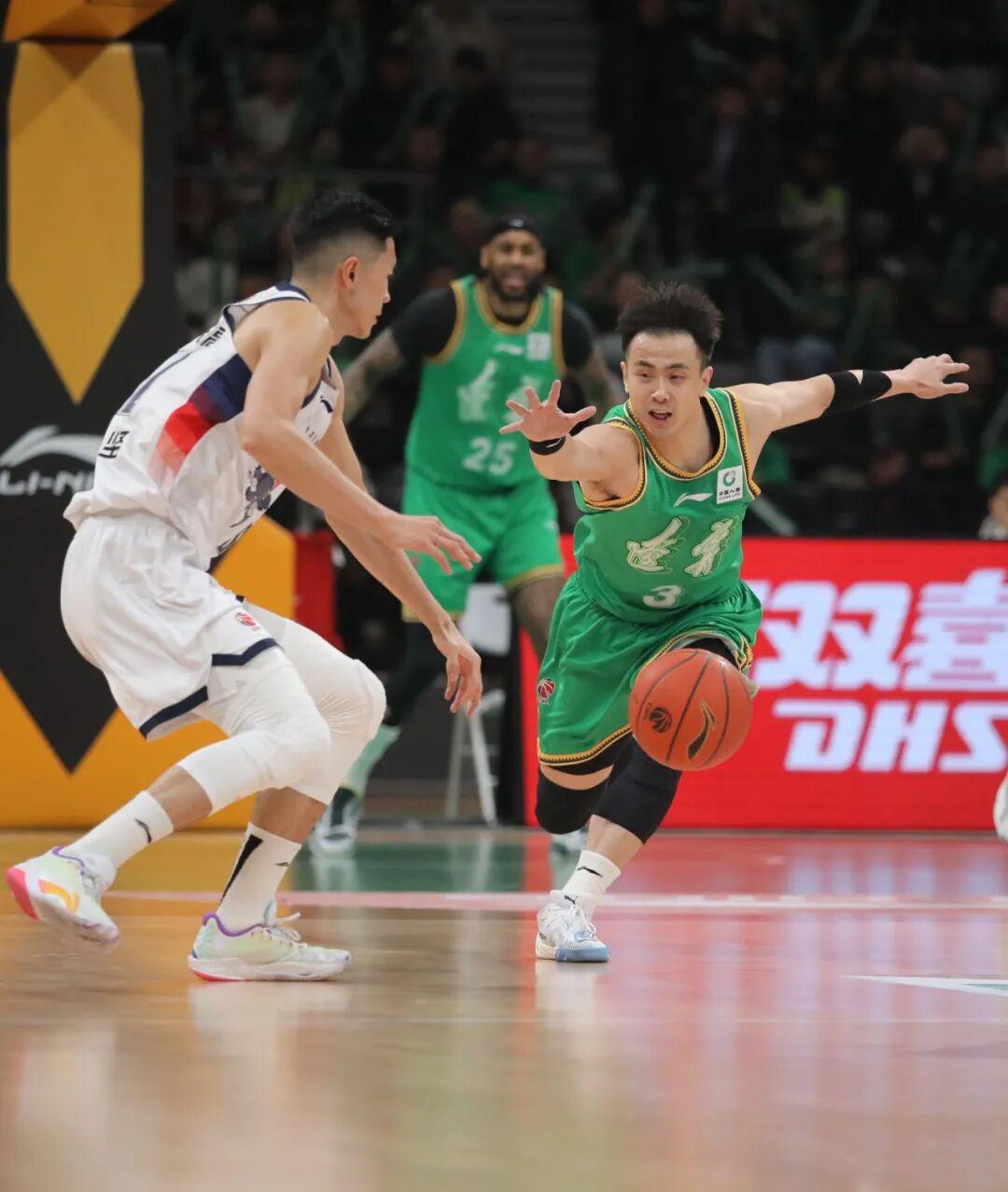 s15-辽宁男篮主场惜败山东